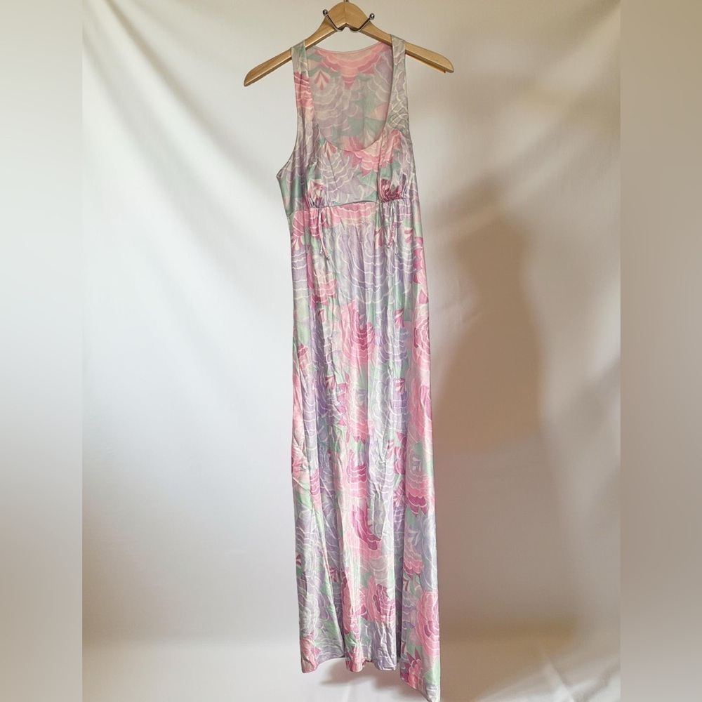 Vintage Vanity Fair Two Piece Slip Set, szie S- M